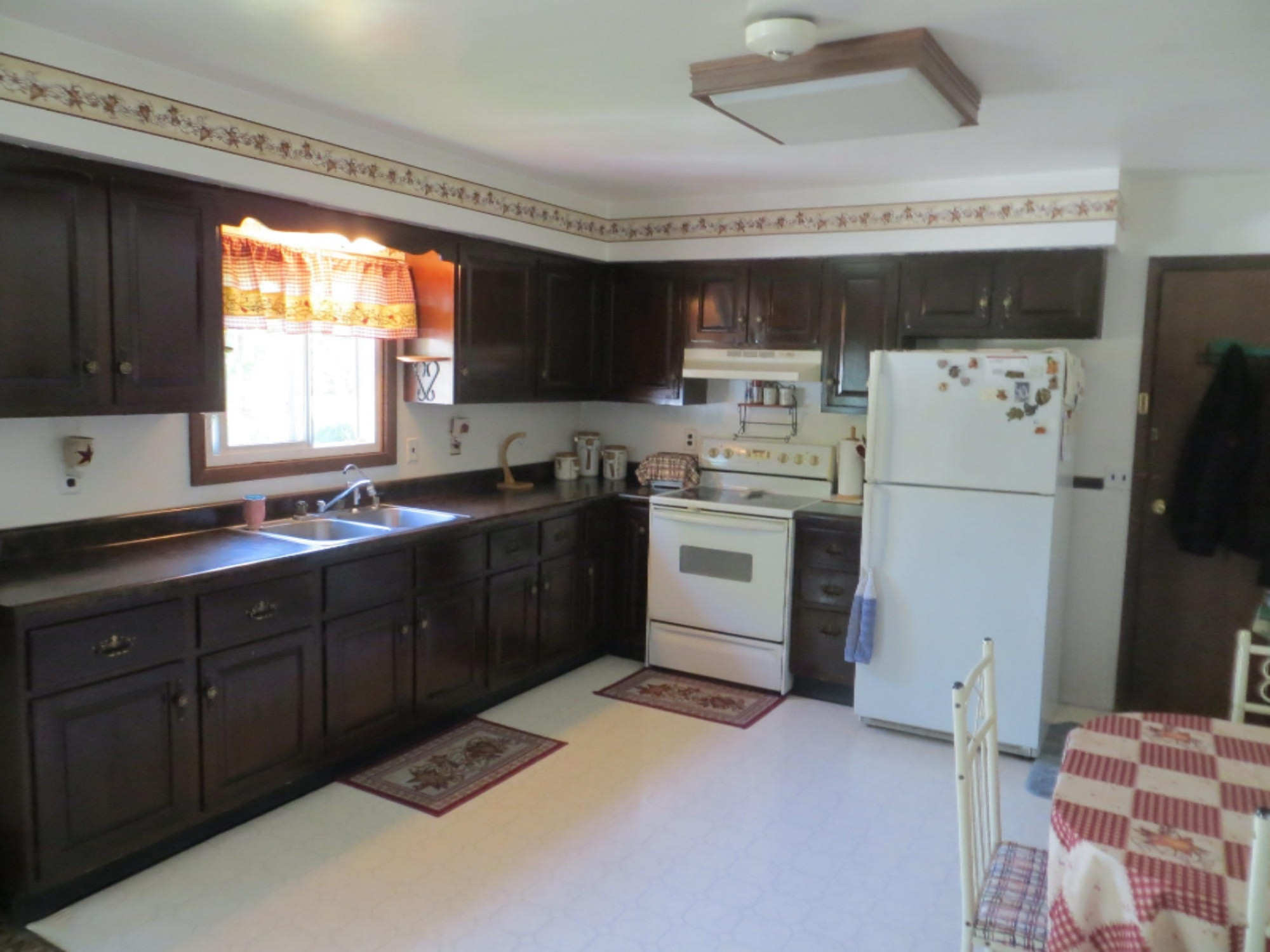 16932 Featherstone Road Constantine, MI 49042 - Photo 7 of 13 kitchen