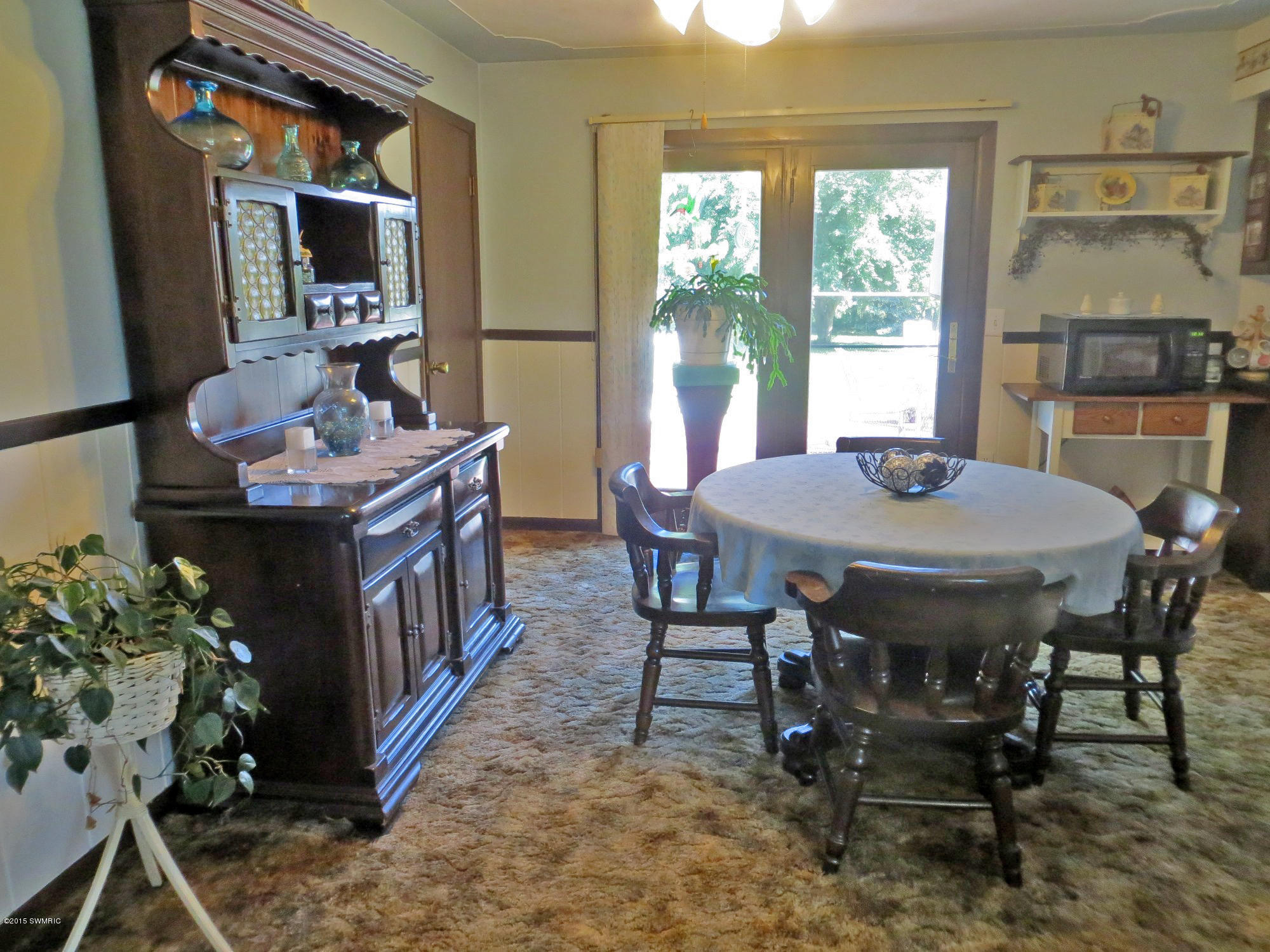 16932 Featherstone Road Constantine, MI 49042 - Photo 9 of 13 dining room