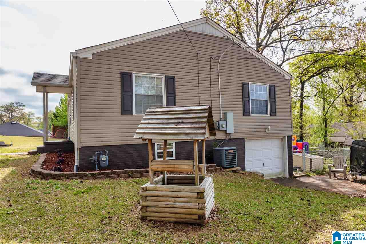 622 South Parkell Avenue Bessemer, AL 35023 - Photo 8 of 26