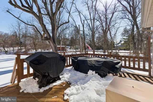 $525,000 | 404 Enfield Road, Oreland, PA 19075