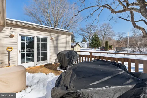 $525,000 | 404 Enfield Road, Oreland, PA 19075