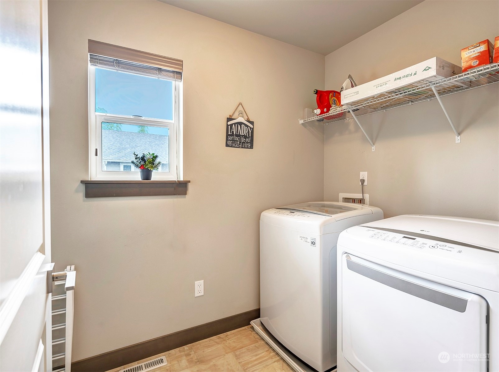 4015 147th Place Southeast Bothell, WA 98012 - Photo 26 of 31 a utility room with dryer and washer
