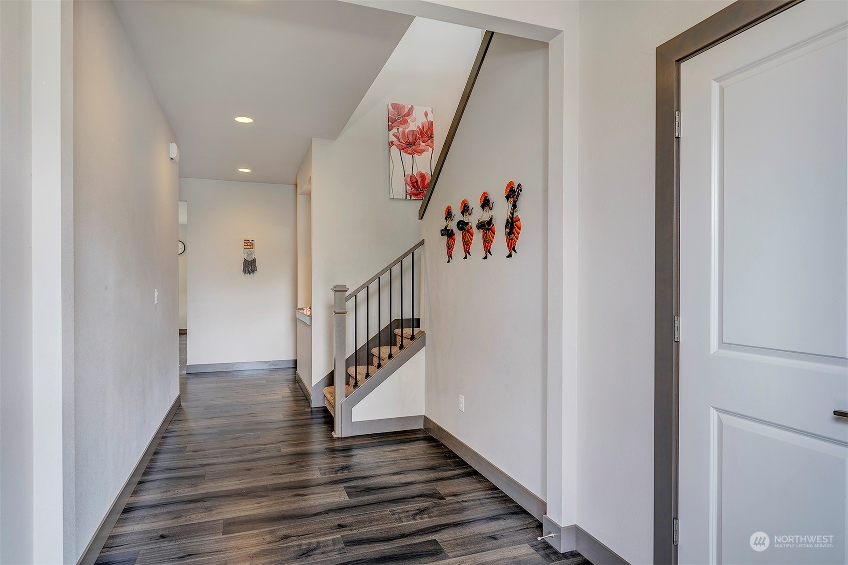 4015 147th Place Southeast Bothell, WA 98012 - Photo 5 of 31 a view of entryway