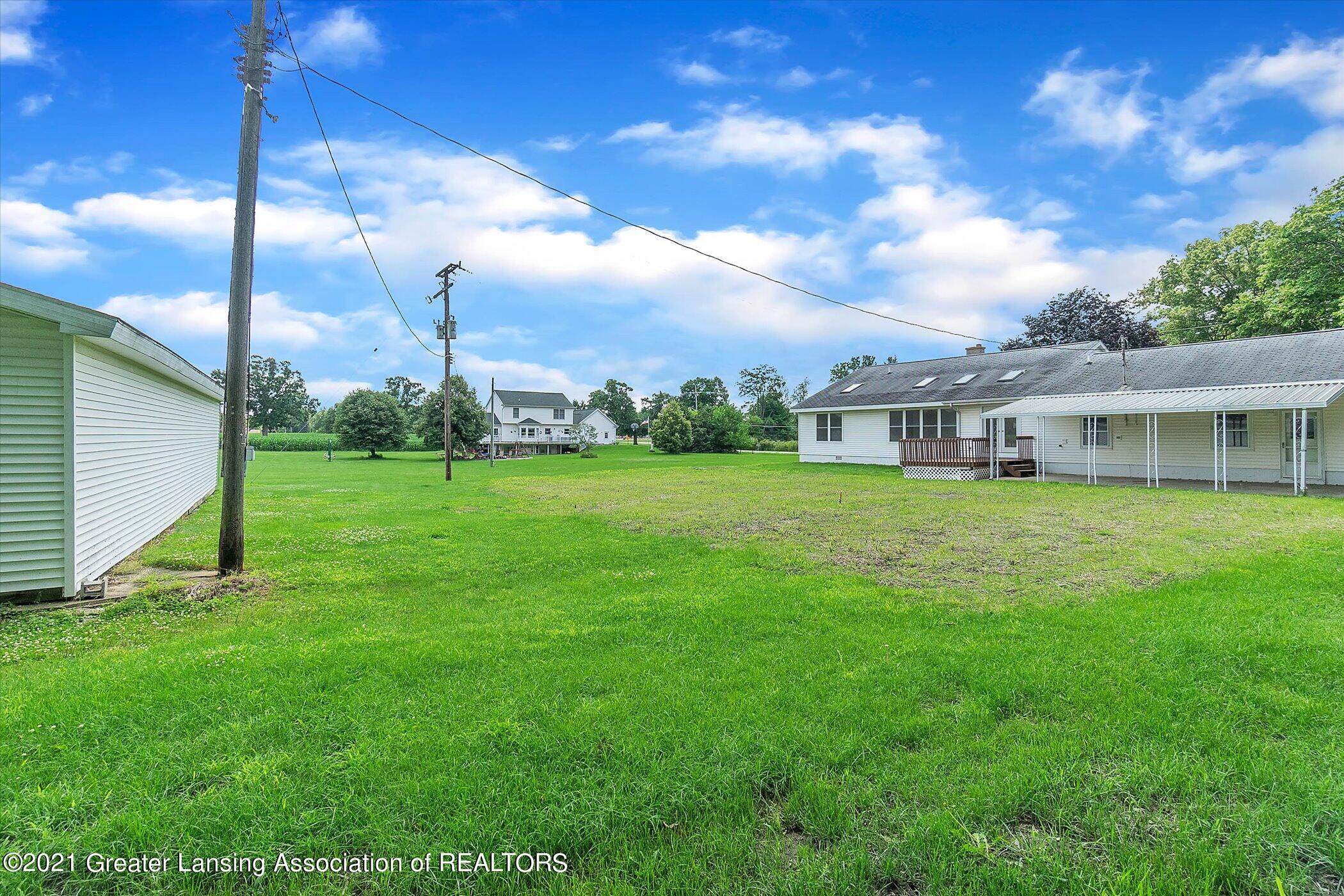 3928 Vanneter Road Williamston, MI 48895 - Photo 36 of 42 36-928 Vanneter Rd-McConnell-WindowStill
