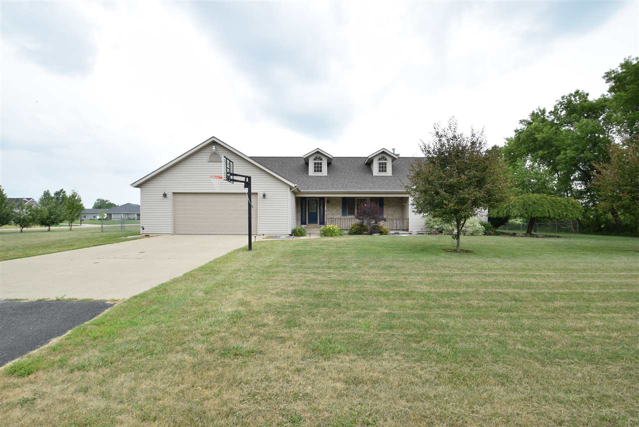 10280 Dice Road Freeland, MI 48623 - Photo 2 of 23