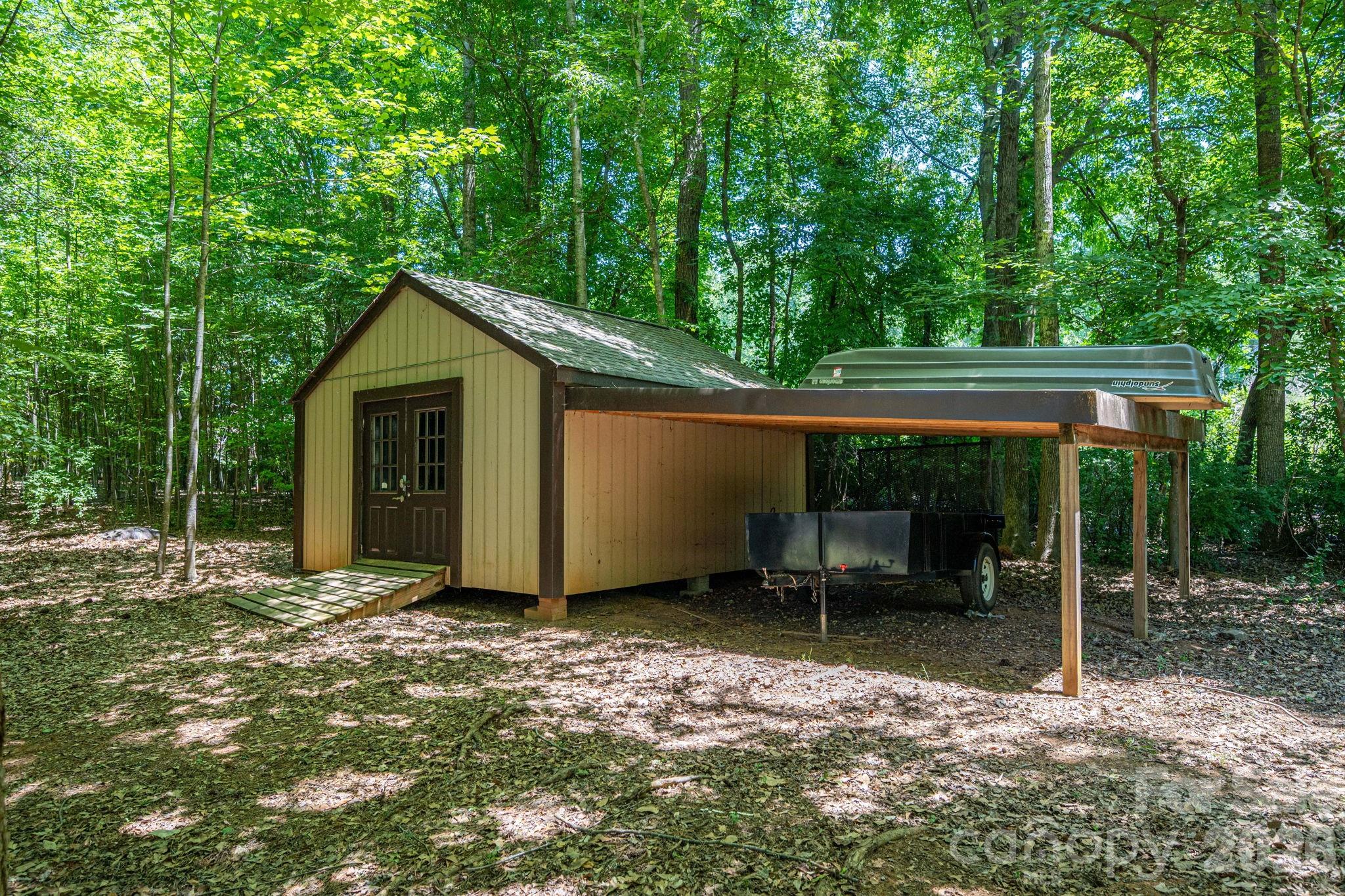 489 Evergreen Road Lake Wylie, SC 29710 - Photo 41 of 47