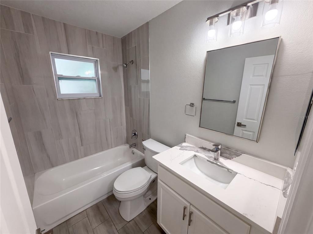 8165 Ridge Road Weeki Wachee, FL 34613 - Photo 8 of 36 Gallery Image 8