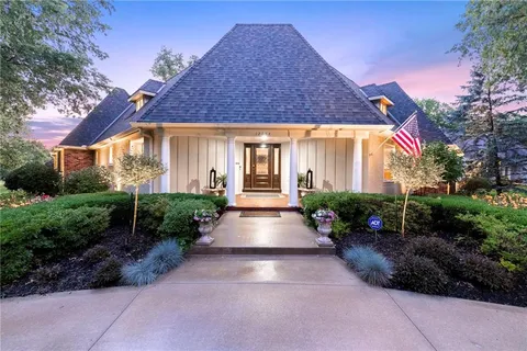 $989,000 | 12854 Pembroke Circle, Leawood, KS 66209