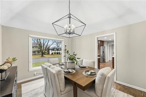 $989,000 | 12854 Pembroke Circle, Leawood, KS 66209