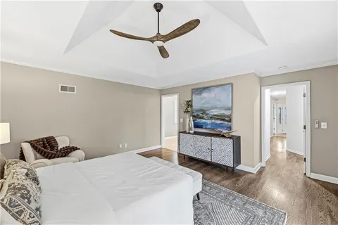 $989,000 | 12854 Pembroke Circle, Leawood, KS 66209