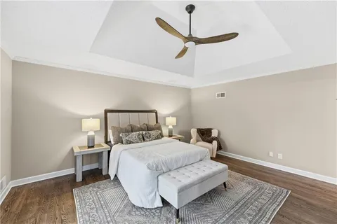 $989,000 | 12854 Pembroke Circle, Leawood, KS 66209