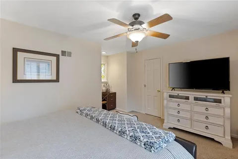 $989,000 | 12854 Pembroke Circle, Leawood, KS 66209