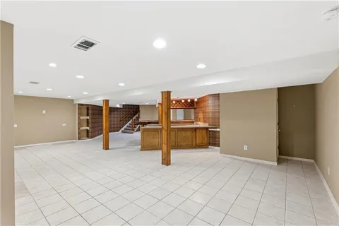 $989,000 | 12854 Pembroke Circle, Leawood, KS 66209