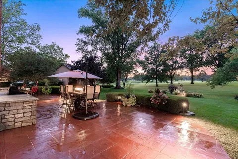 $989,000 | 12854 Pembroke Circle, Leawood, KS 66209