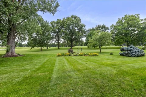 $989,000 | 12854 Pembroke Circle, Leawood, KS 66209