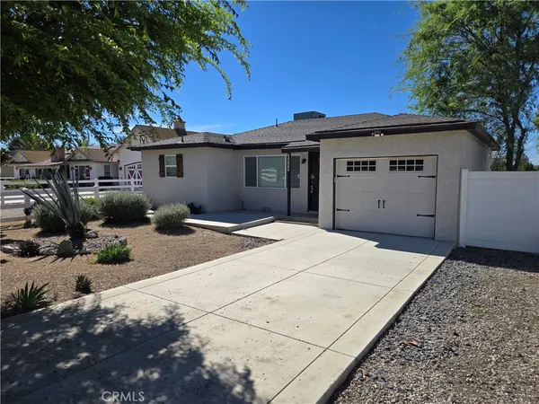 $3,200 | 4690 Pedley Avenue, Norco, CA 92860