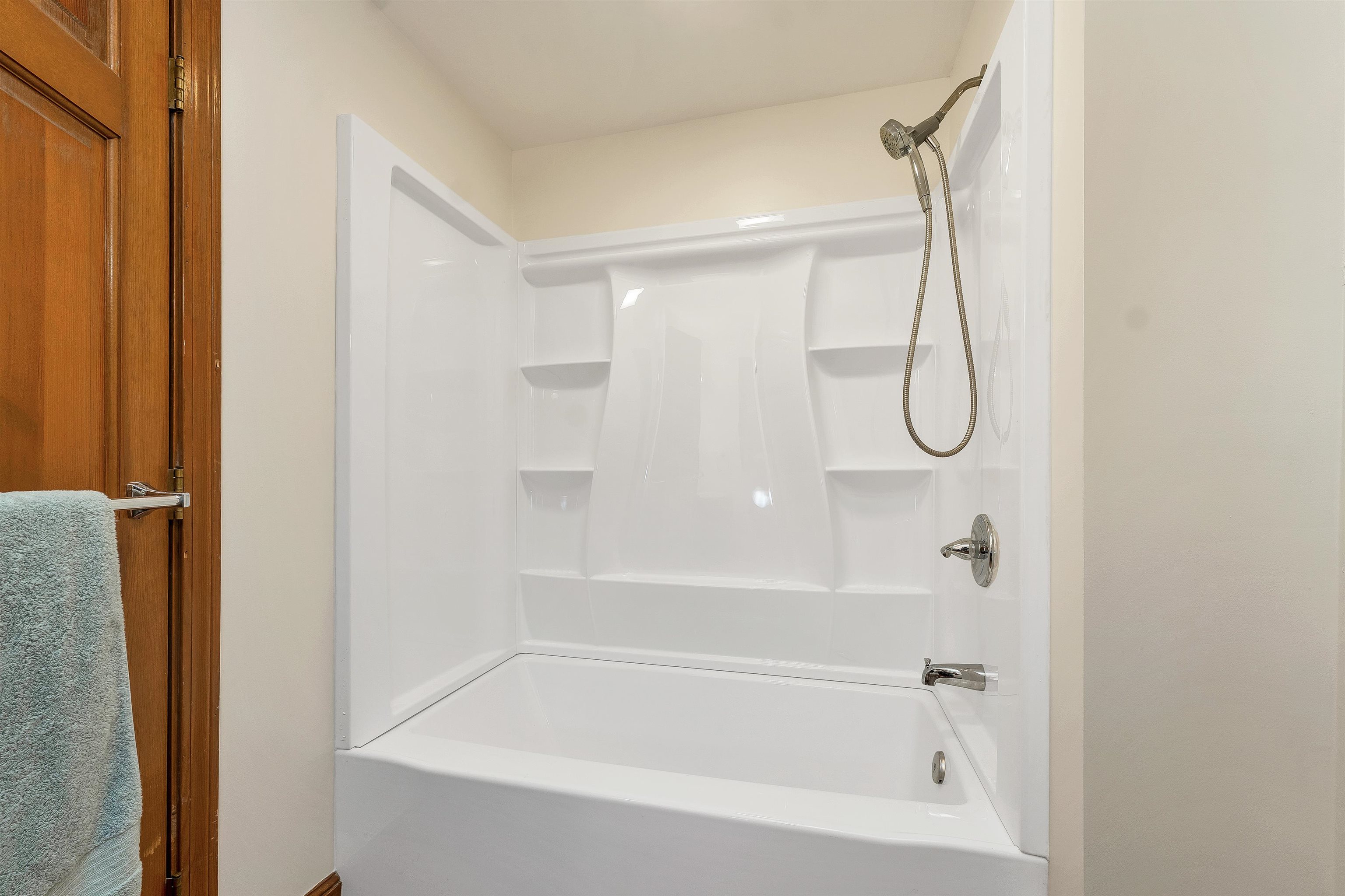 237 Benlor Drive Center Conway, NH 03813 - Photo 31 of 46
