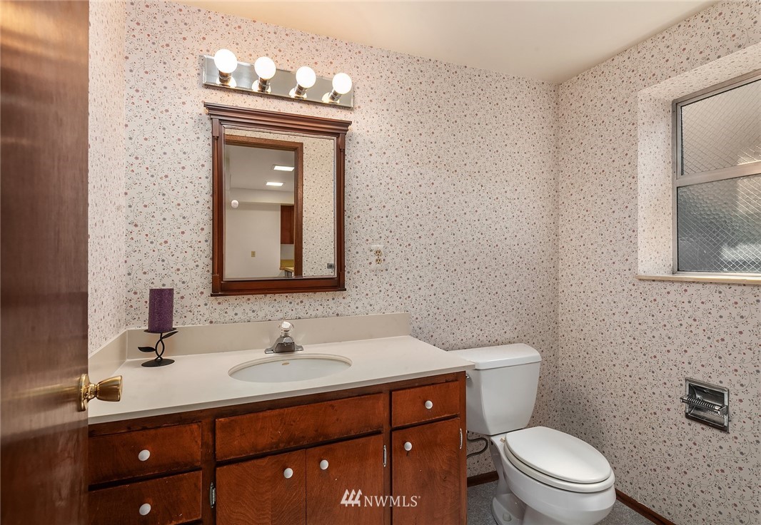 1120 Edmonds Street Edmonds, WA 98020 - Photo 19 of 25 Gallery Image 19