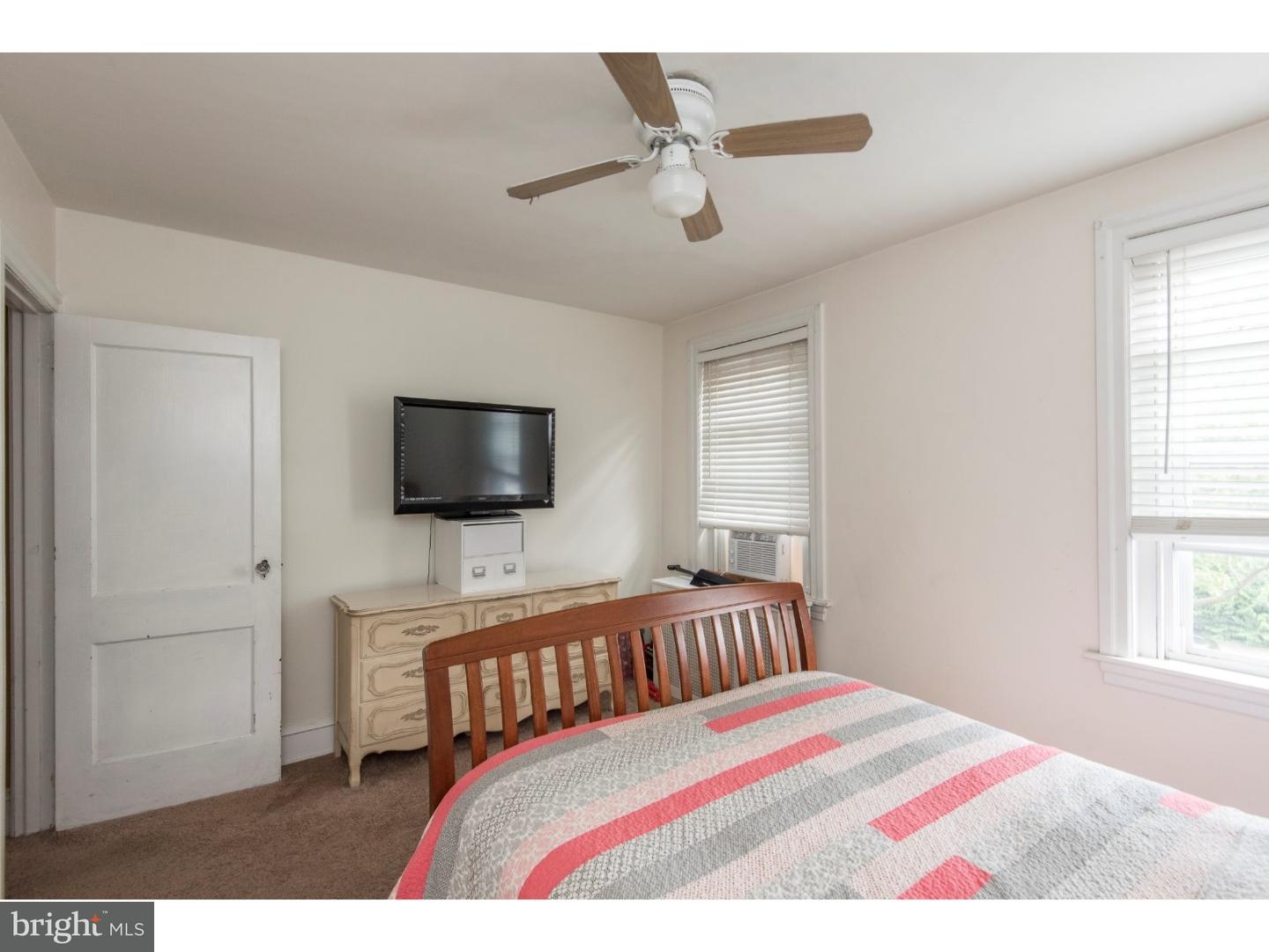 602 Crestview Road Philadelphia, PA 19128 - Photo 12 of 25