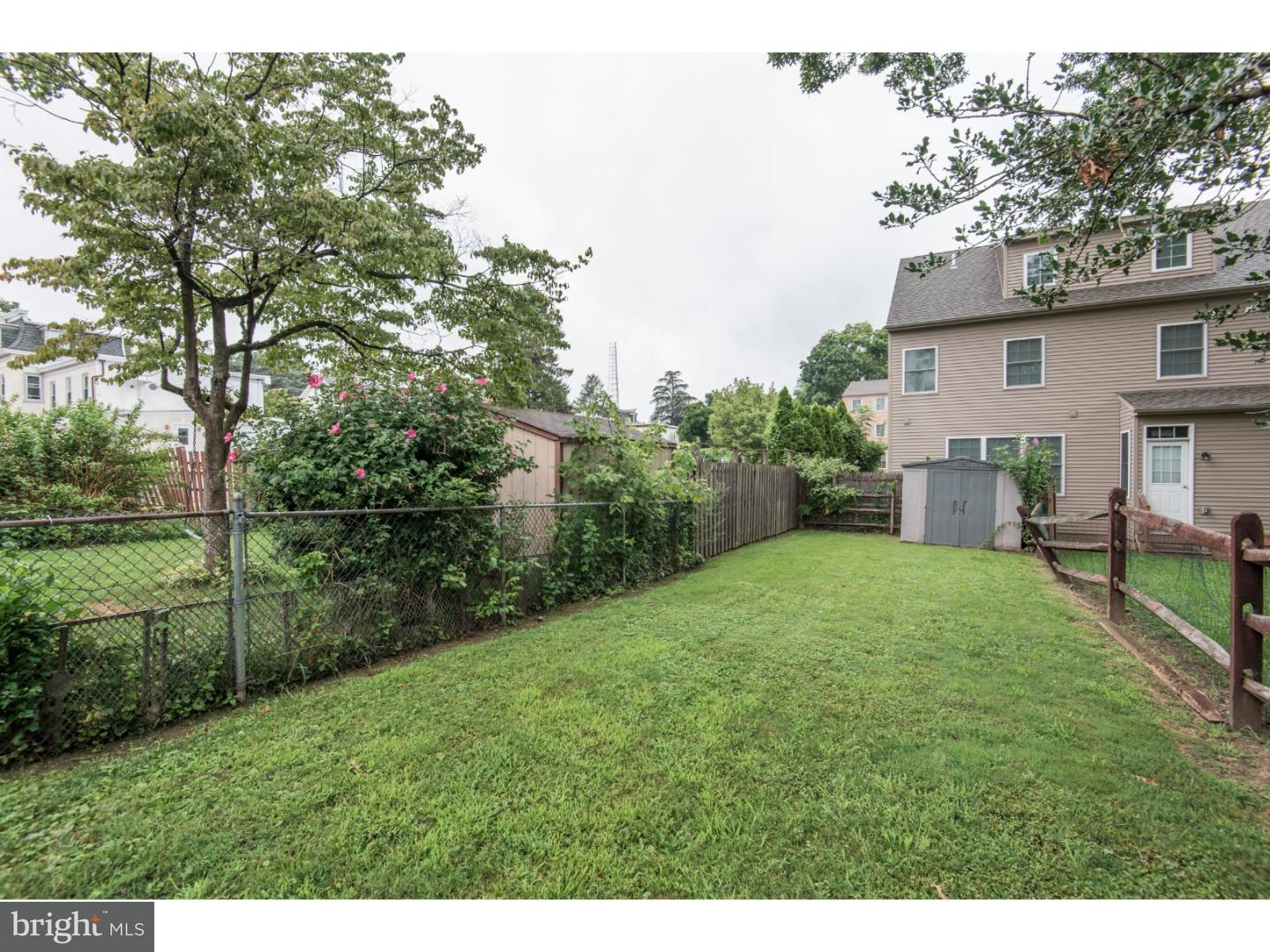 602 Crestview Road Philadelphia, PA 19128 - Photo 22 of 25