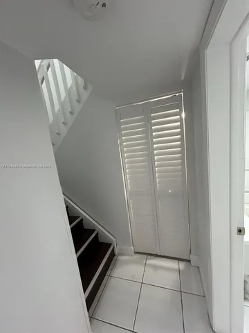 $350,000 | 15201 Southwest 80th Street, Unit 302, Miami, FL 33193