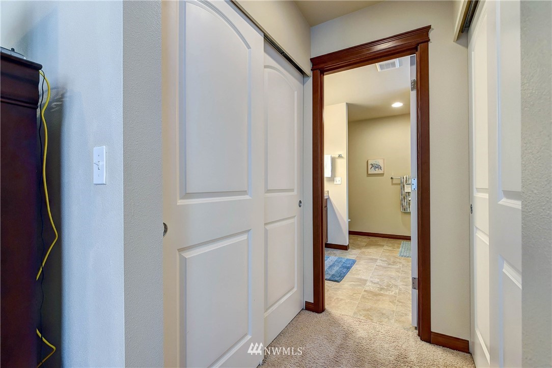 16220 2nd Avenue Southeast Bothell, WA 98012 - Photo 22 of 40