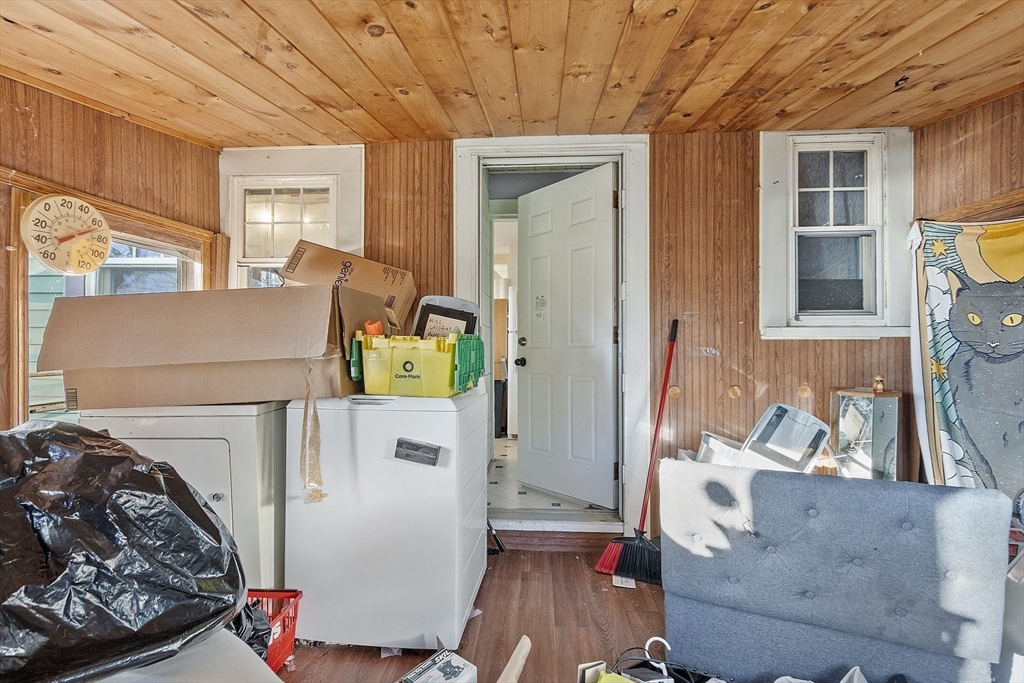 2 Kosta Avenue Rutland, MA 01543 - Photo 20 of 34 a living room with furniture and a table