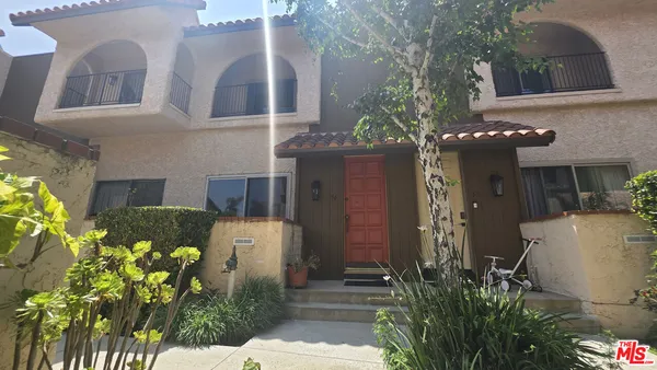 $650,000 | 1711 Grismer Avenue, Unit 56, Burbank, CA 91504