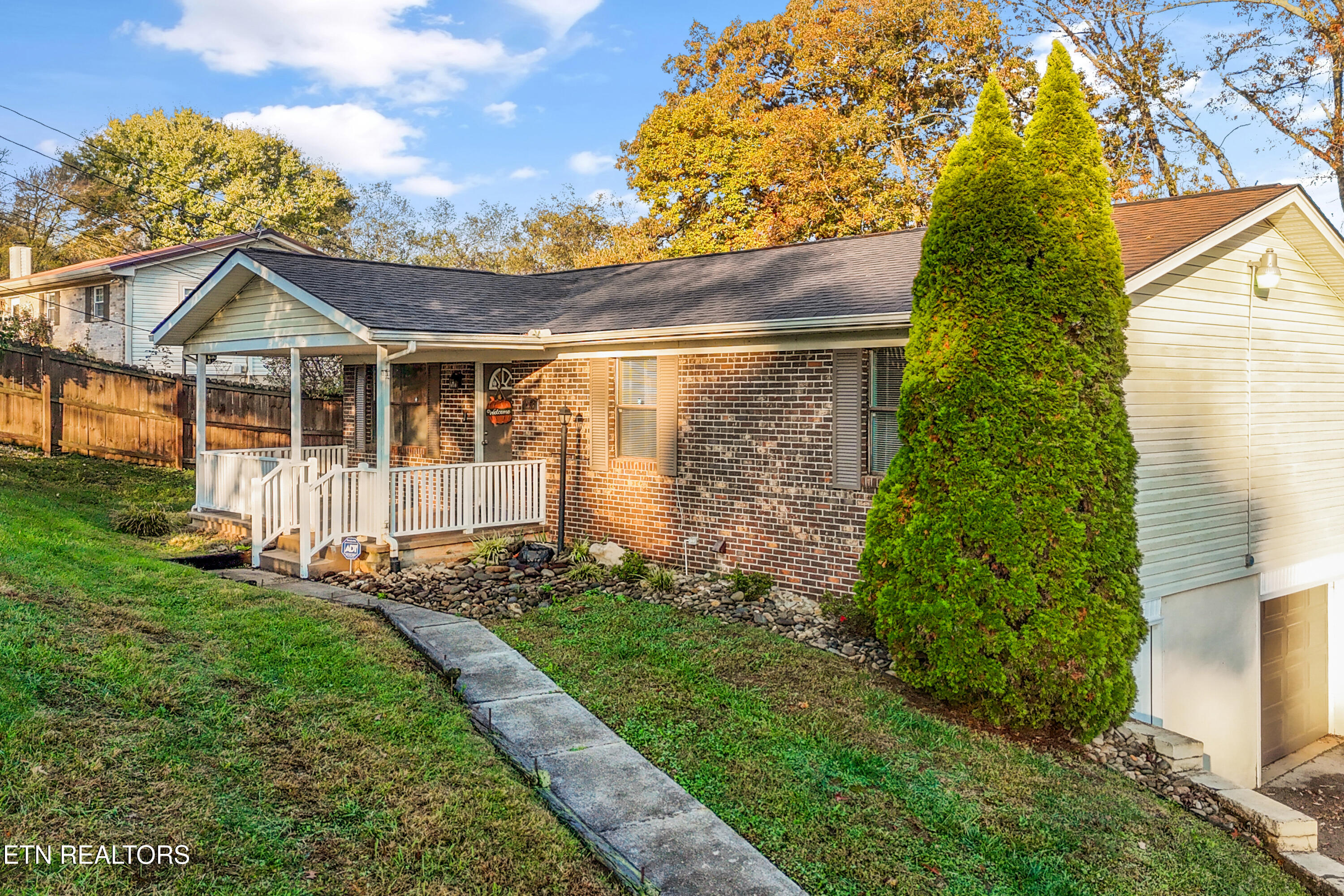 2658 Randall Road Strawberry Plains, TN 37871 - Photo 23 of 31 05-2658 Randall Rd 28