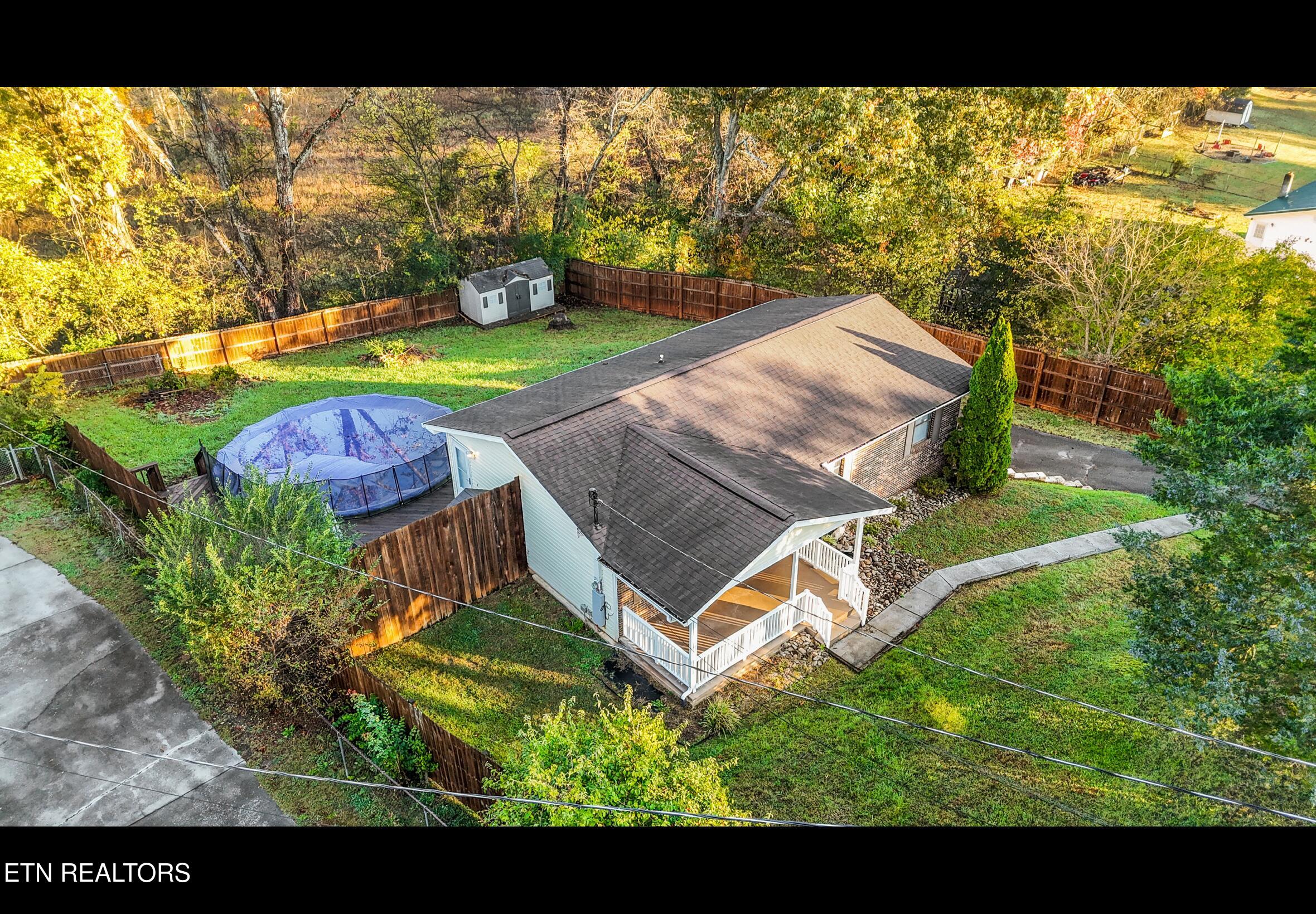 2658 Randall Road Strawberry Plains, TN 37871 - Photo 25 of 31 IMG_0108