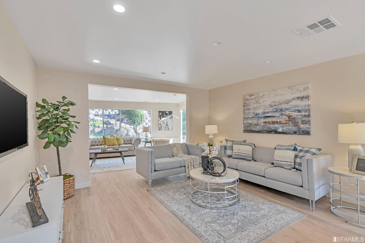 79 Orchard Road Orinda, CA 94563 - Photo 18 of 55 Gallery Image 18