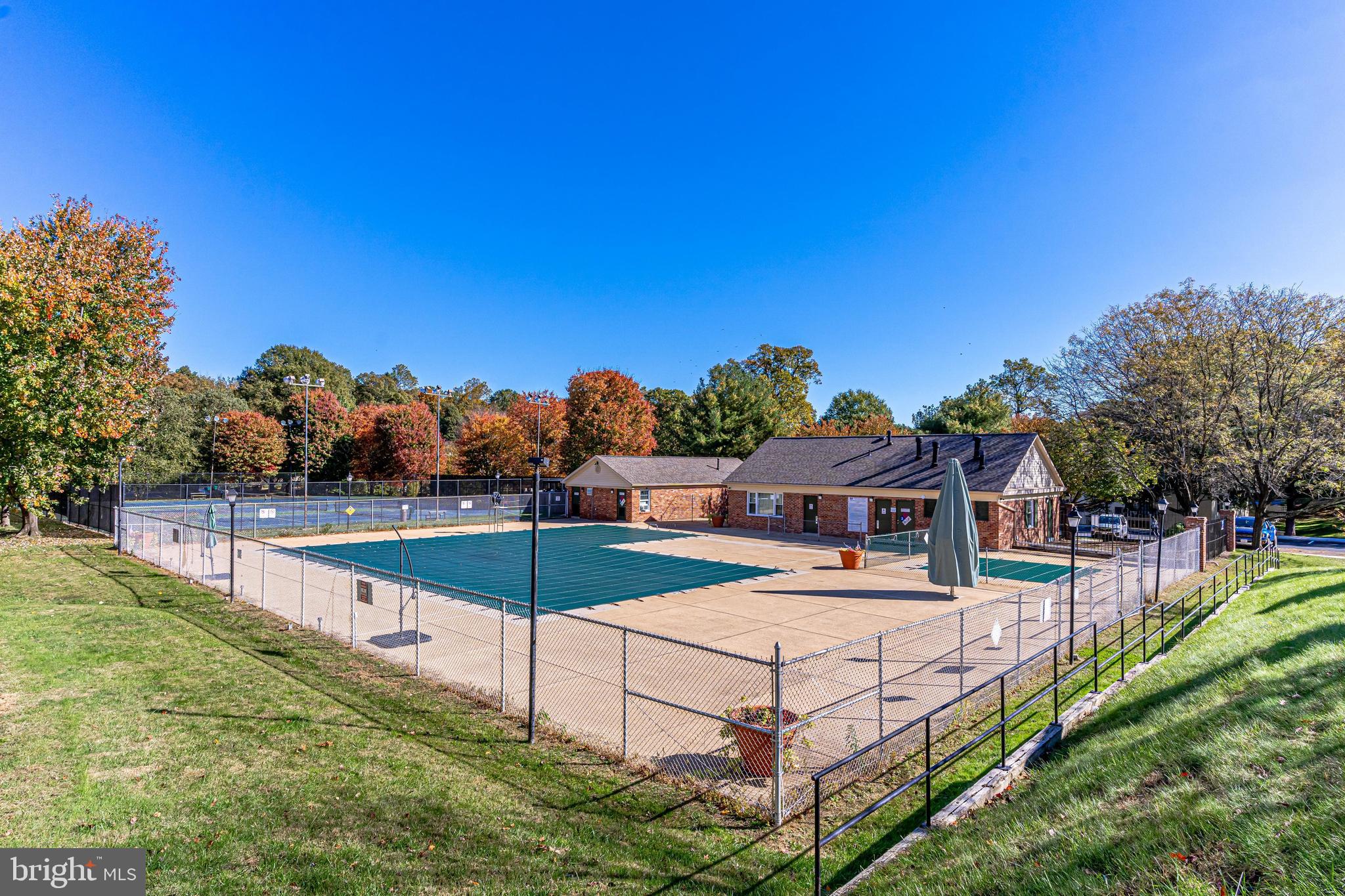 5765 Rexford Court, Unit 5765I Springfield, VA 22152 - Photo 41 of 57 Community Pool