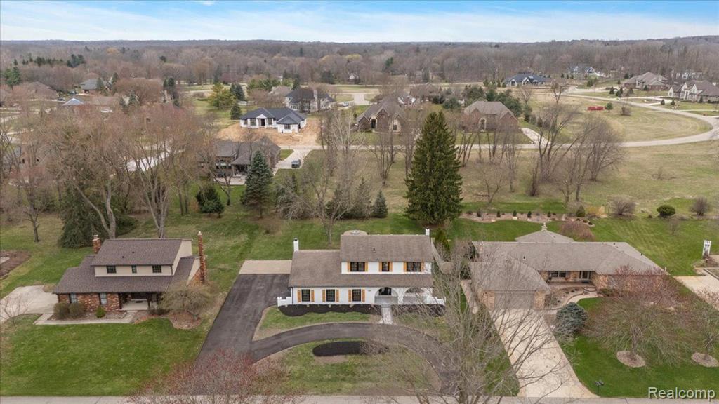 61561 North Ridge Trail Washington, MI 48094 - Photo 63 of 65 Gallery Image 63