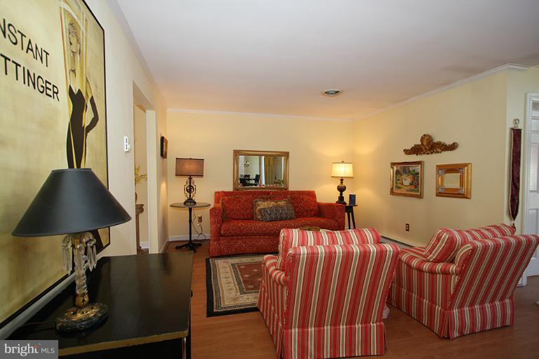 27864 Haley Road Easton, MD 21601 - Photo 16 of 29 Living Room