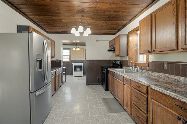 $374,900 | 10336 Shach Creek Road, Excelsior Springs, MO 64024