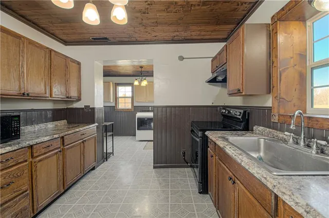 $374,900 | 10336 Shach Creek Road, Excelsior Springs, MO 64024