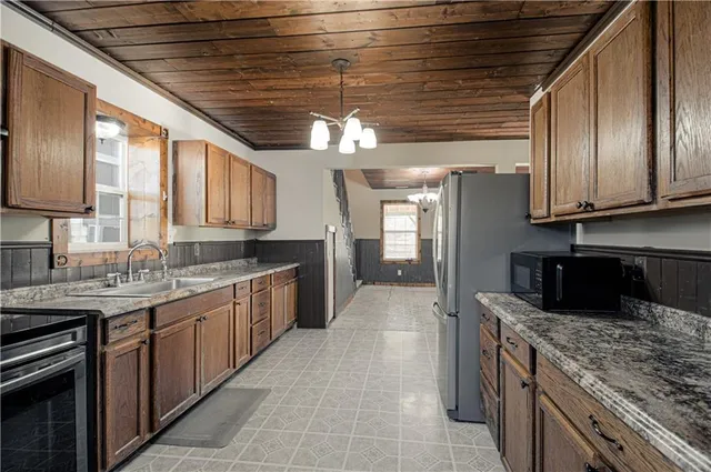 $374,900 | 10336 Shach Creek Road, Excelsior Springs, MO 64024