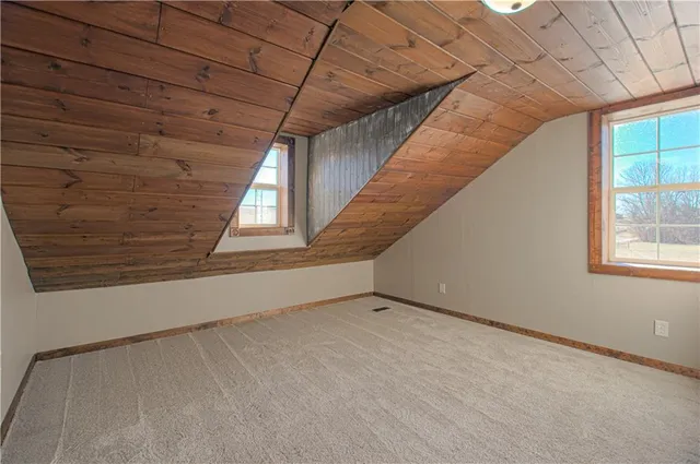 $374,900 | 10336 Shach Creek Road, Excelsior Springs, MO 64024