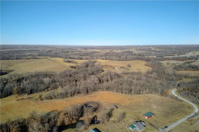 $374,900 | 10336 Shach Creek Road, Excelsior Springs, MO 64024