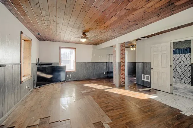 $374,900 | 10336 Shach Creek Road, Excelsior Springs, MO 64024