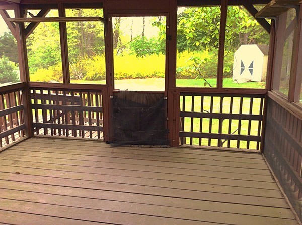 22 Inwood Road Rutland, MA 01543 - Photo 19 of 23 a view of wooden floor in a balcony