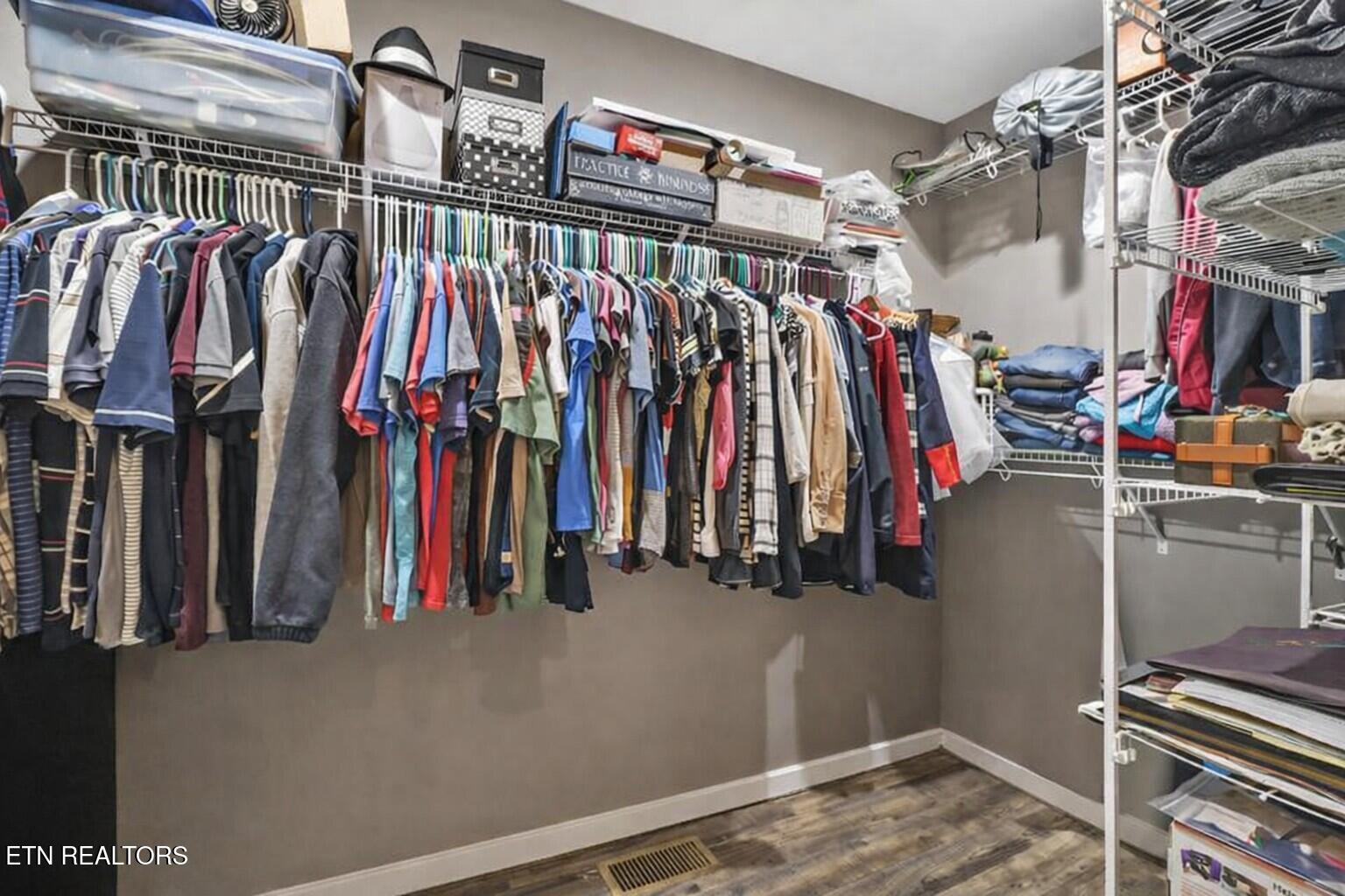 830 Keating Loop Crossville, TN 38555 - Photo 18 of 48 Closet