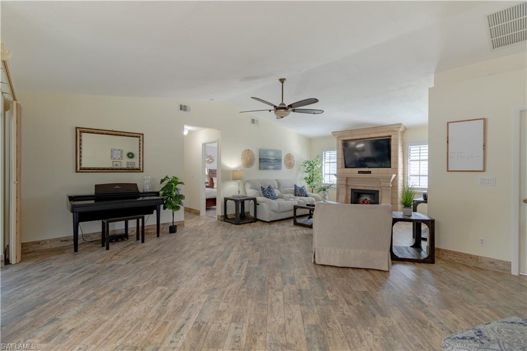 18319 Heather Road Fort Myers, FL 33967 - Photo 8 of 28 Gallery Image 8