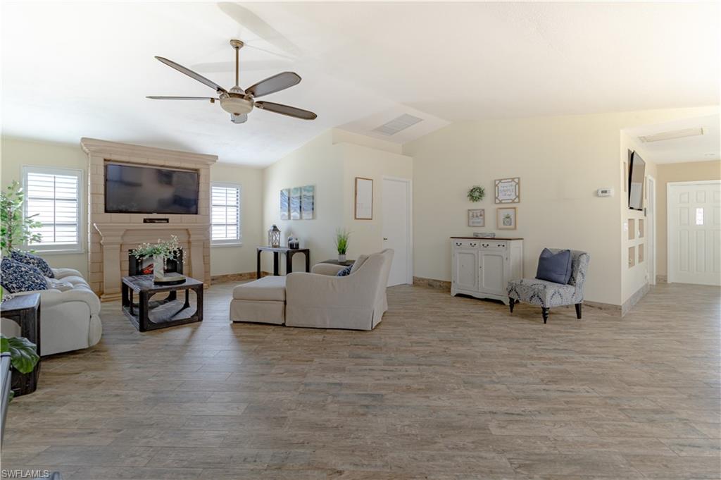18319 Heather Road Fort Myers, FL 33967 - Photo 9 of 28 Gallery Image 9