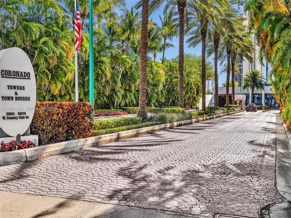 $2,200 | Aventura, Aventura, FL 33180
