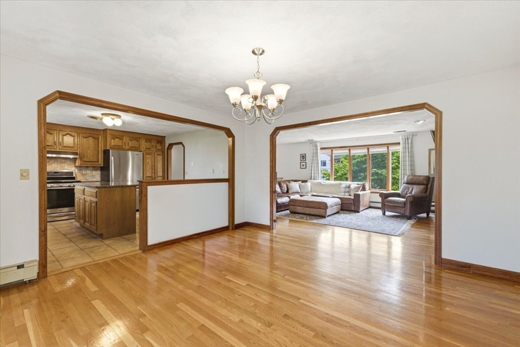 27 Feeney Road Norwood, MA 02062 - Photo 10 of 32