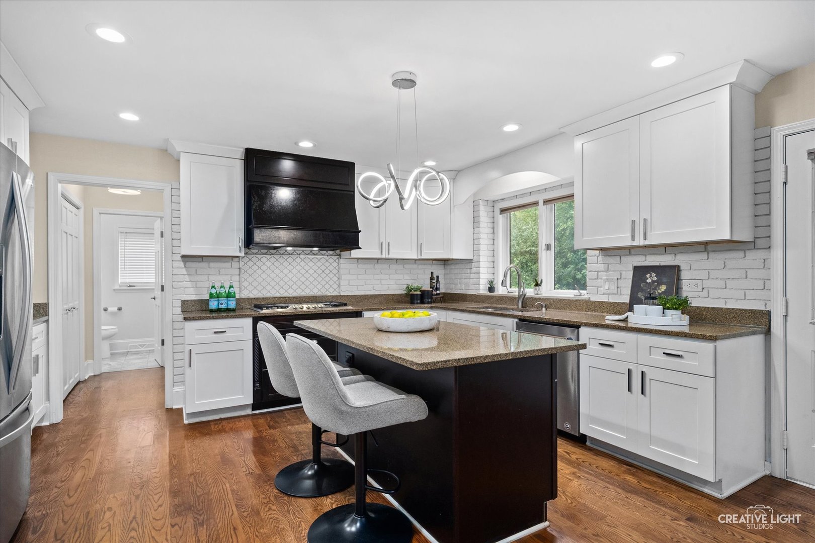 615 East Bailey Road Naperville, IL 60565 - Photo 5 of 48 Gallery Image 5