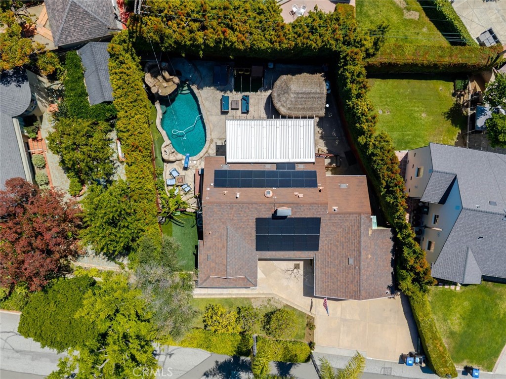 660 Woodbury Road Glendale, CA 91206 - Photo 40 of 45 an aerial view of a house with garden space and street view