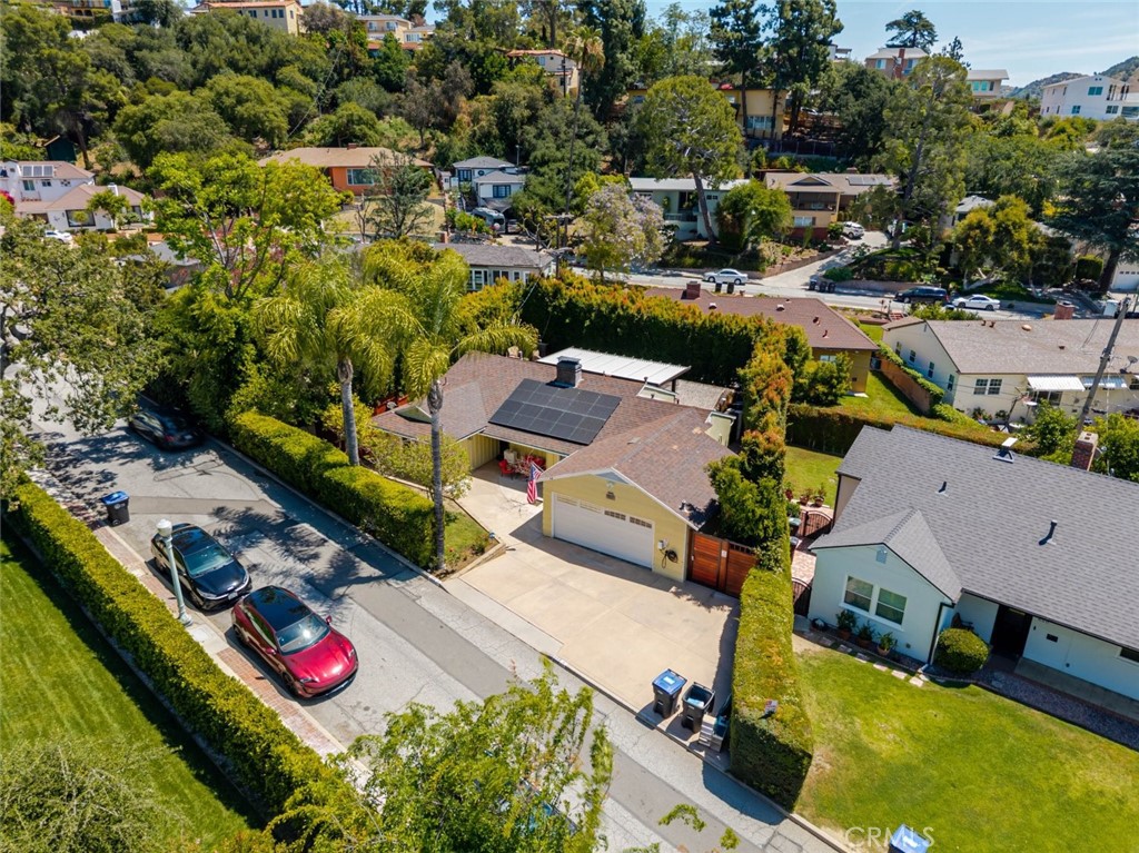 660 Woodbury Road Glendale, CA 91206 - Photo 44 of 45 an aerial view of residential house with outdoor space and swimming pool