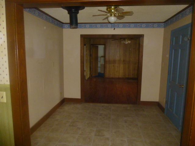 490 Powell Hollow Road Tullahoma, TN 37388 - Photo 4 of 10 Home needs some TLC, but will be a great investment.
